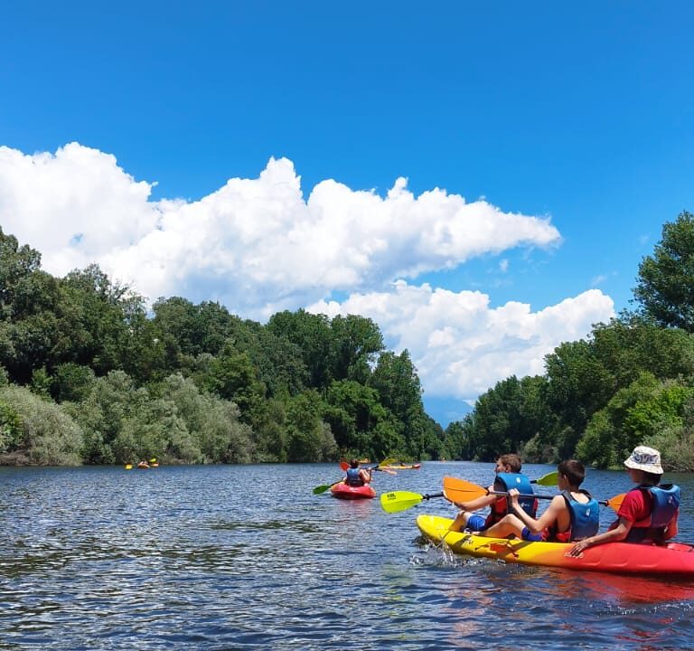 Campamento Imagina Cosas Divertida Kayak