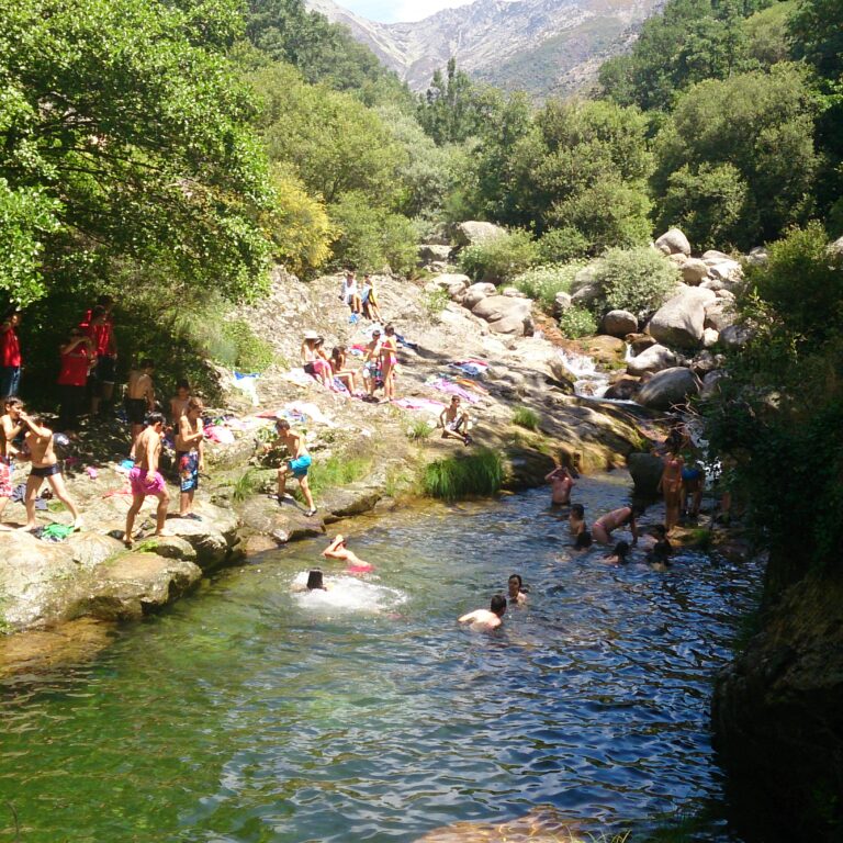 Campamento Imagina Cosas Divertida Pozas Naturales