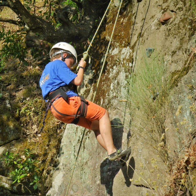 Campamento Imagina Cosas Divertida Escalada